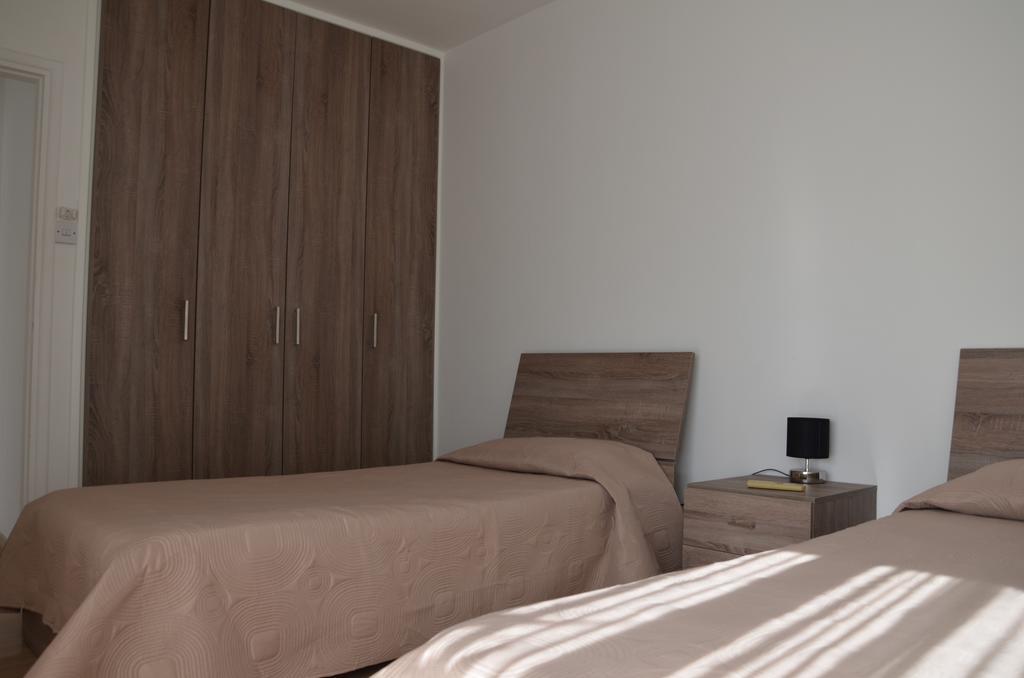 Surf & Sun Holiday Apartments ليماسول المظهر الخارجي الصورة